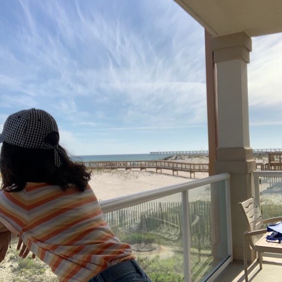 Meet your Posher, Charlotte - Picture 1 of 1